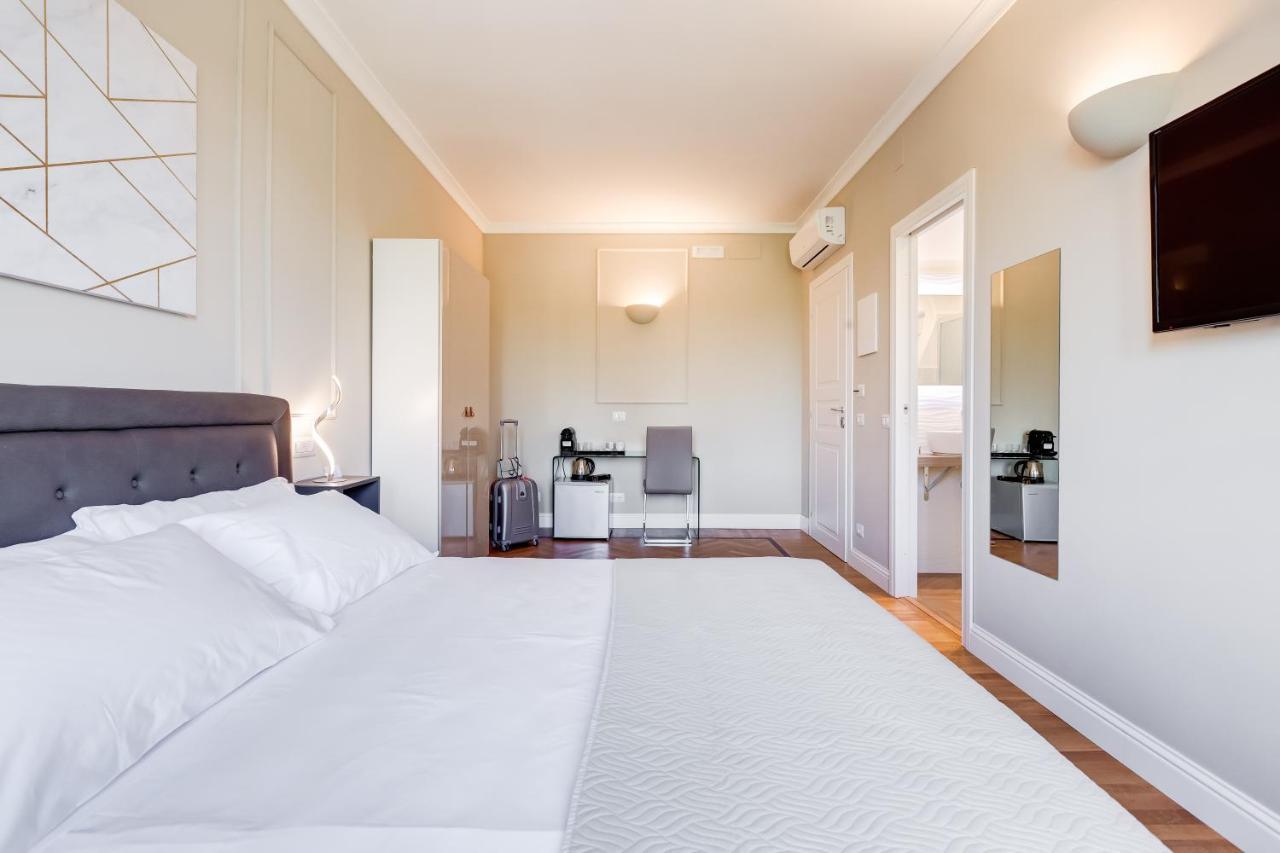 Mellini Palace Suites By Premium Suites Collection Rome Buitenkant foto